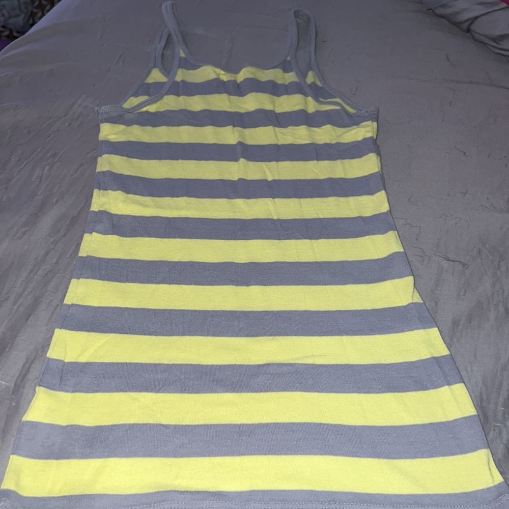 Women’s Size Small Racerback Tank Top - Picture 2 of 3